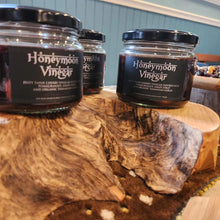 Load image into Gallery viewer, Honeymoon Vinegar