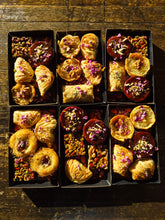 Load image into Gallery viewer, Love Gift – A Taste of Persian Elegance
