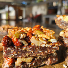 Load image into Gallery viewer, Traditional Persian Date Cake
