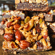 Load image into Gallery viewer, Traditional Persian Date Cake
